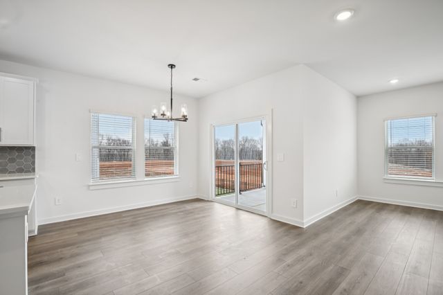 2392 Woodmeadow Dr, Clarksville, TN 37043