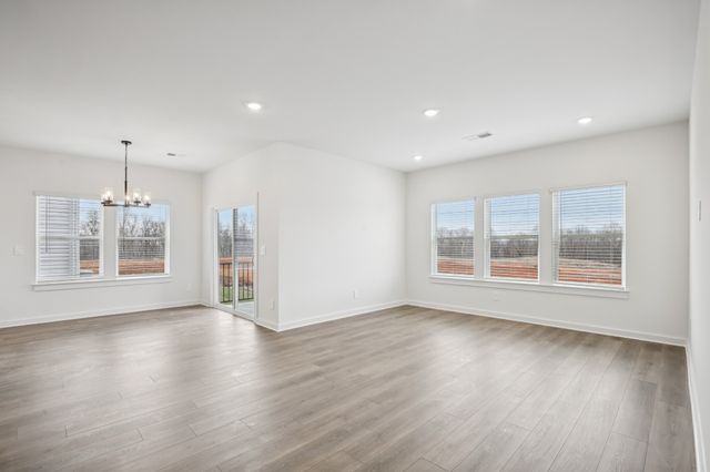 2392 Woodmeadow Dr, Clarksville, TN 37043