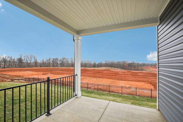 2392 Woodmeadow Dr, Clarksville, TN 37043