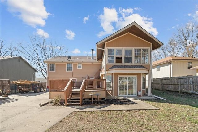 22 NW 101ST Place, Kansas City, MO 64155