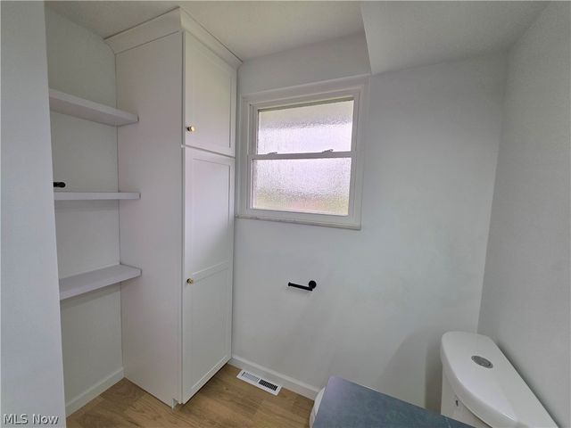 3181 Parmalee Drive, Seven Hills, OH 44131