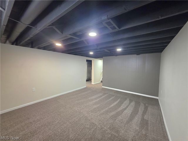 3181 Parmalee Drive, Seven Hills, OH 44131