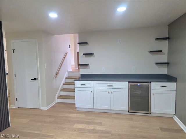 3181 Parmalee Drive, Seven Hills, OH 44131