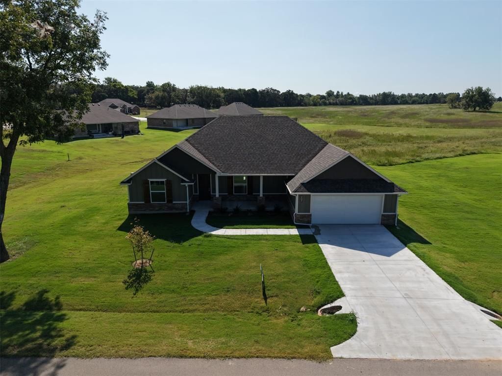 207 Hope Avenue, Shawnee, OK 74804