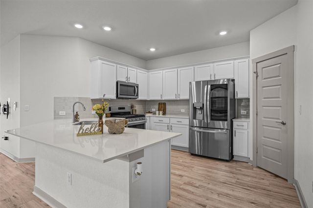7812 City Top BLVD, Austin, TX 78724
