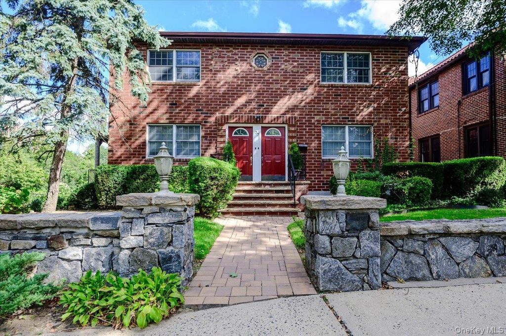 77 W Devonia Avenue, Mount Vernon, NY 10552 — exterior