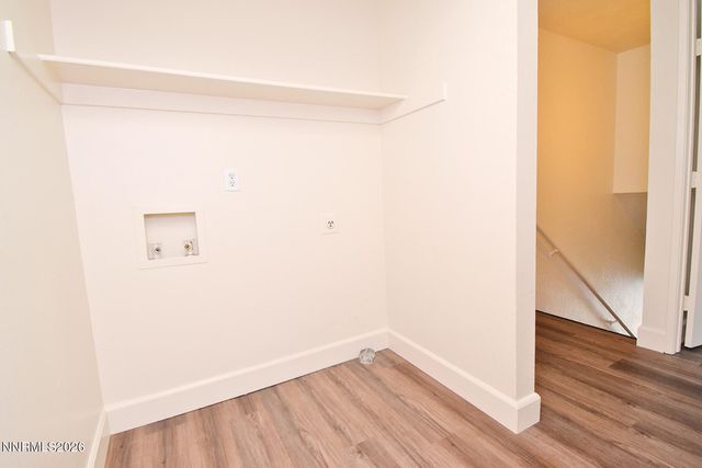 1533 E Long Street, Carson City, NV 89706