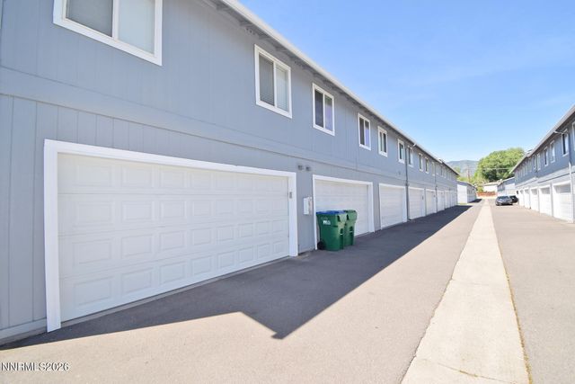 1533 E Long Street, Carson City, NV 89706