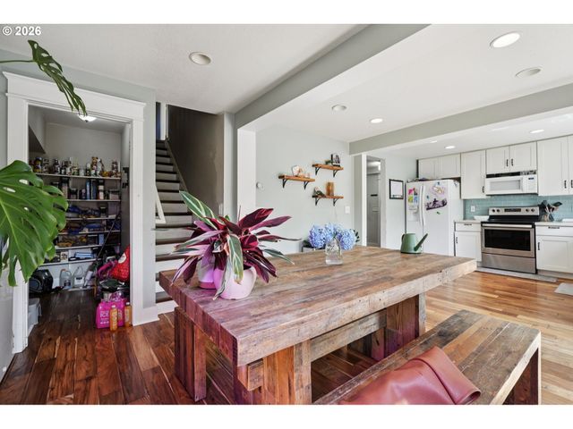 1612 12TH St, Oregon City, OR 97045