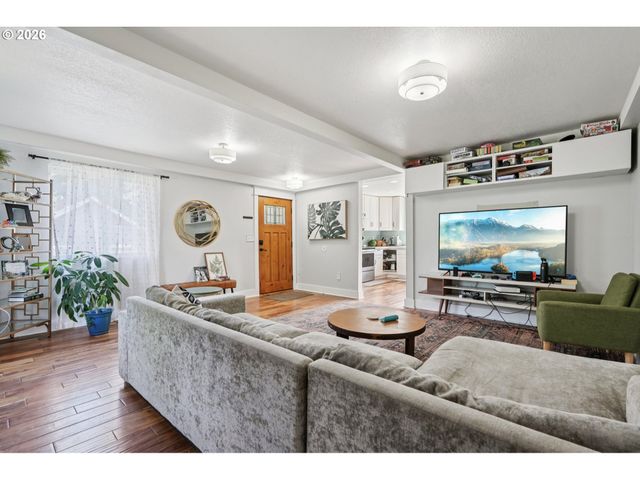 1612 12TH St, Oregon City, OR 97045