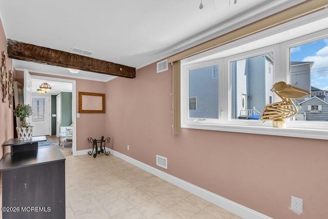 102 W Colony Road, Lavallette, NJ 08735