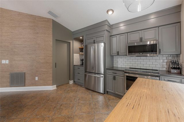 3654 DARSTON STREET, Palm Harbor, FL 34685