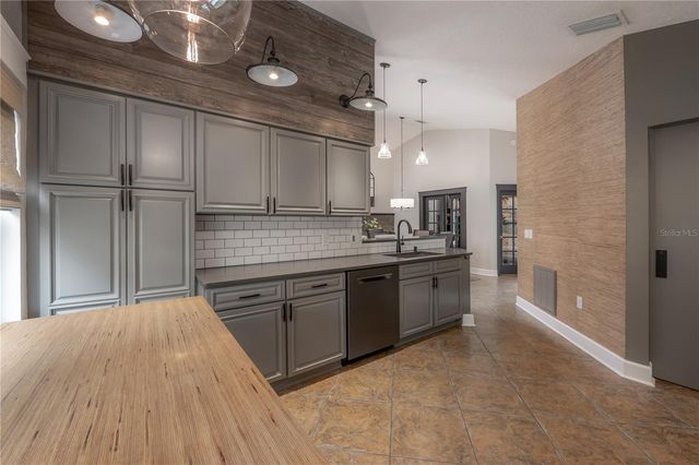 3654 DARSTON STREET, Palm Harbor, FL 34685