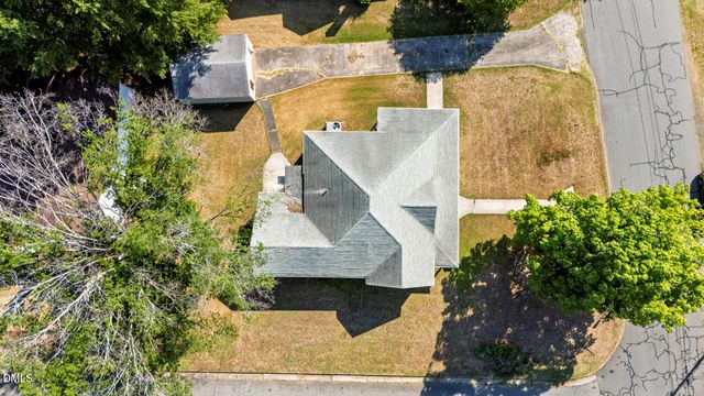 725 Everett Street, Burlington, NC 27215
