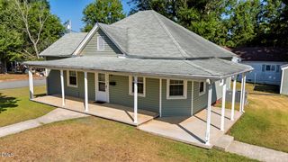 725 Everett Street, Burlington, NC 27215