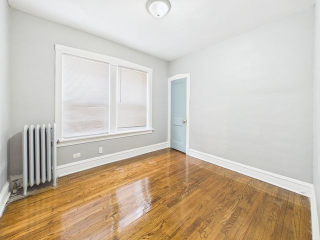 7631 S Cornell Avenue 1, Chicago, IL 60649