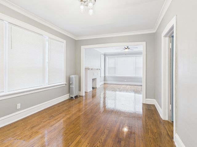 7631 S Cornell Avenue 1, Chicago, IL 60649