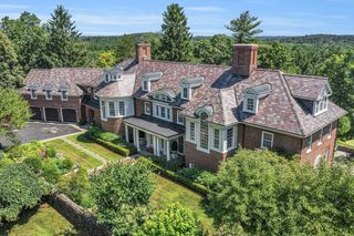 29 Willard Cmn, Concord, MA 01742