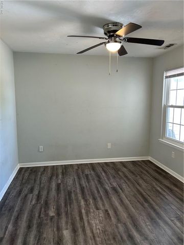 610 Waters DR, Virginia Beach, VA 23462