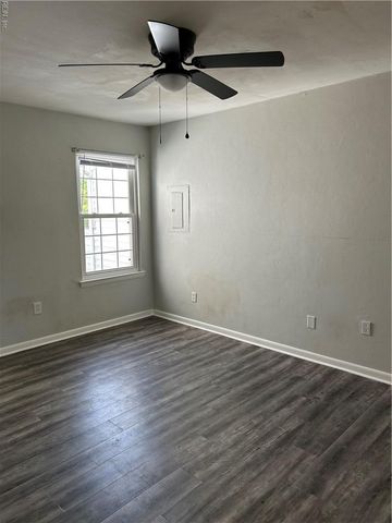 610 Waters DR, Virginia Beach, VA 23462