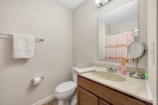723 Grande Oaks Drive, Hamilton Twp, OH 45152