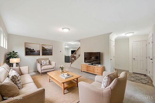 723 Grande Oaks Drive, Hamilton Twp, OH 45152