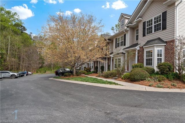 128 Humberside Drive, Kernersville, NC 27284