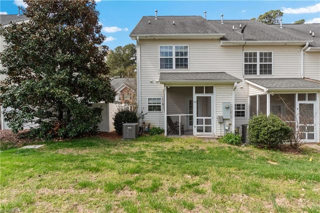 128 Humberside Drive, Kernersville, NC 27284