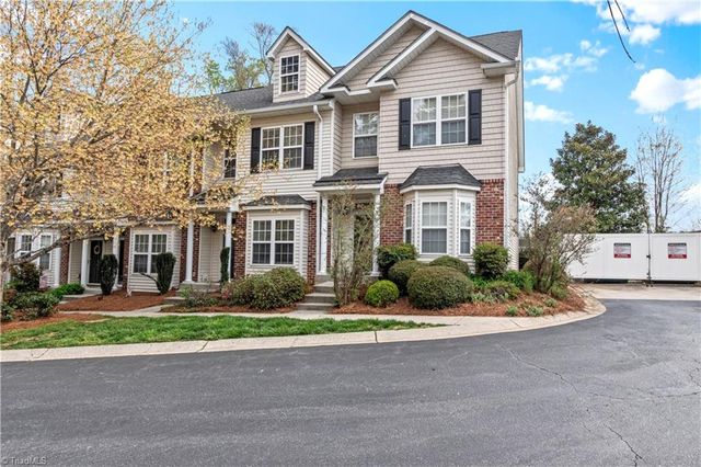 128 Humberside Drive, Kernersville, NC 27284
