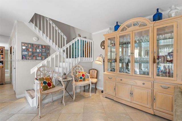 7124 71st Way, West Palm Beach, FL 33407