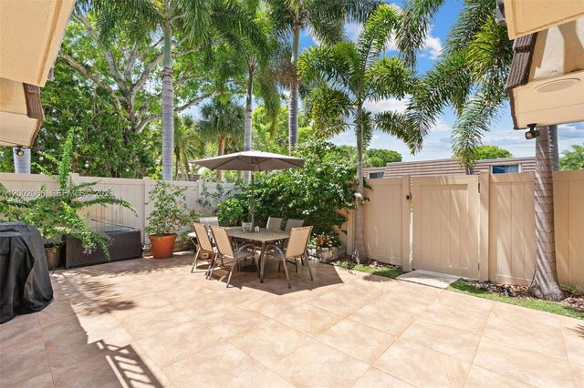 7124 71st Way, West Palm Beach, FL 33407