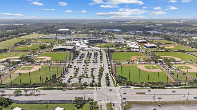 7124 71st Way, West Palm Beach, FL 33407