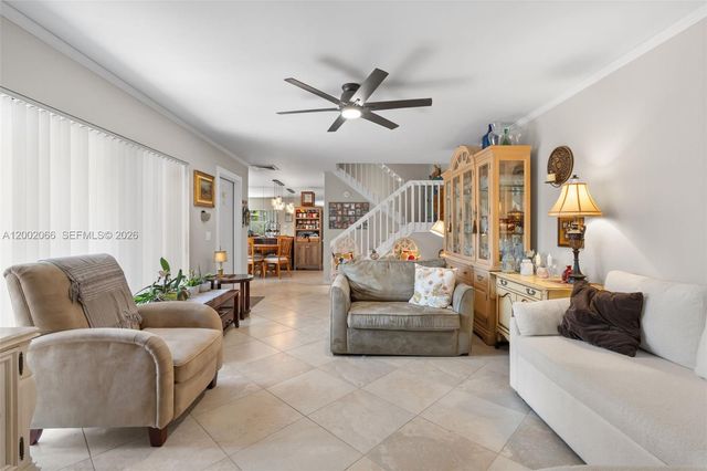 7124 71st Way, West Palm Beach, FL 33407