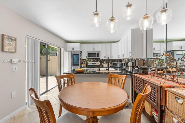 7124 71st Way, West Palm Beach, FL 33407