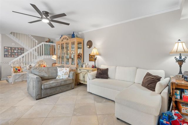 7124 71st Way, West Palm Beach, FL 33407