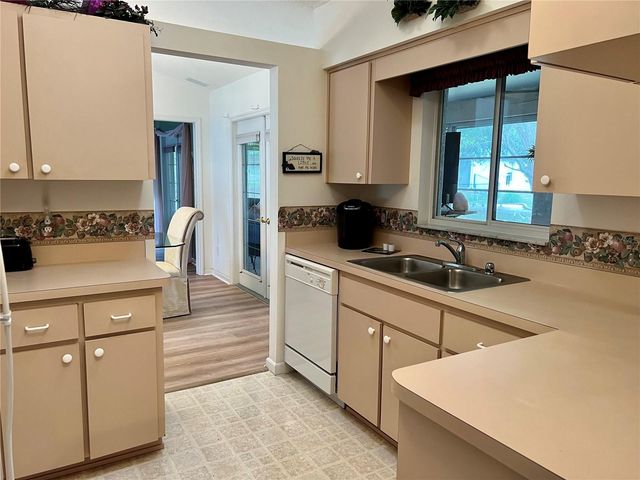 5333 NW 25TH LOOP, Ocala, FL 34482