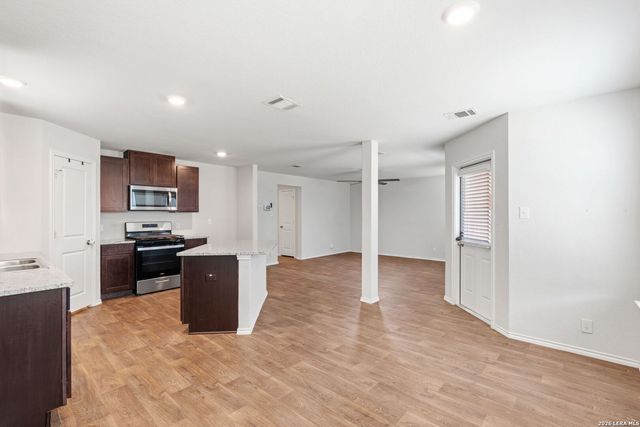 1107 Pacific Monarch, San Antonio, TX 78253