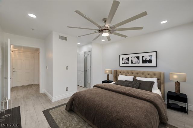 2120 Sealion Drive 105, Las Vegas, NV 89128