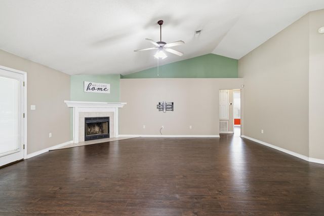 2490 Pepper Drive, Navarre, FL 32566