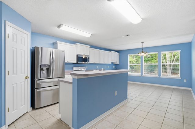 2490 Pepper Drive, Navarre, FL 32566