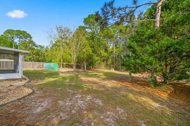 2490 Pepper Drive, Navarre, FL 32566