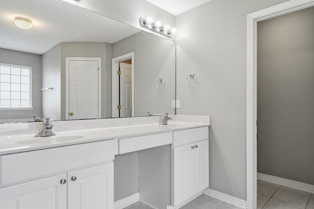 2490 Pepper Drive, Navarre, FL 32566