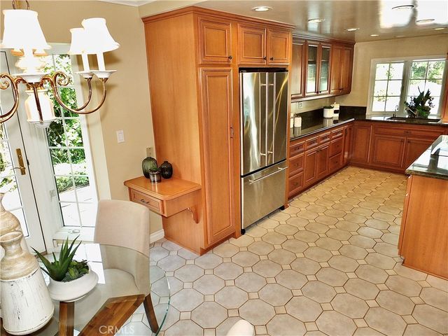 3671 Toland, Los Alamitos, CA 90720