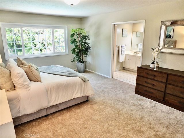 3671 Toland, Los Alamitos, CA 90720