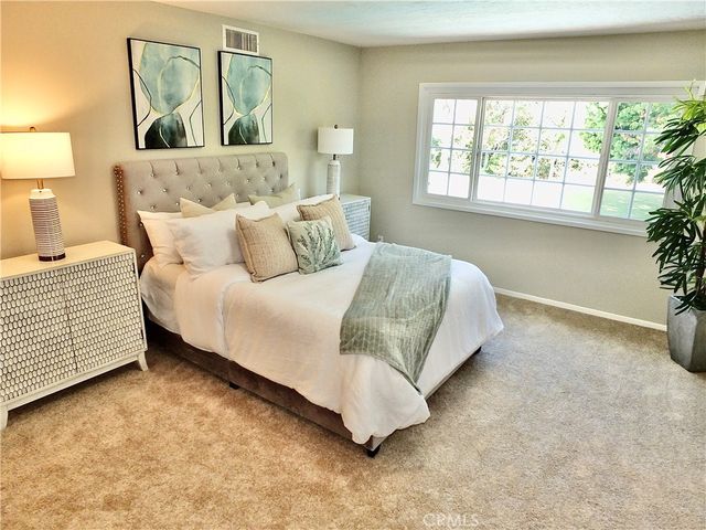 3671 Toland, Los Alamitos, CA 90720