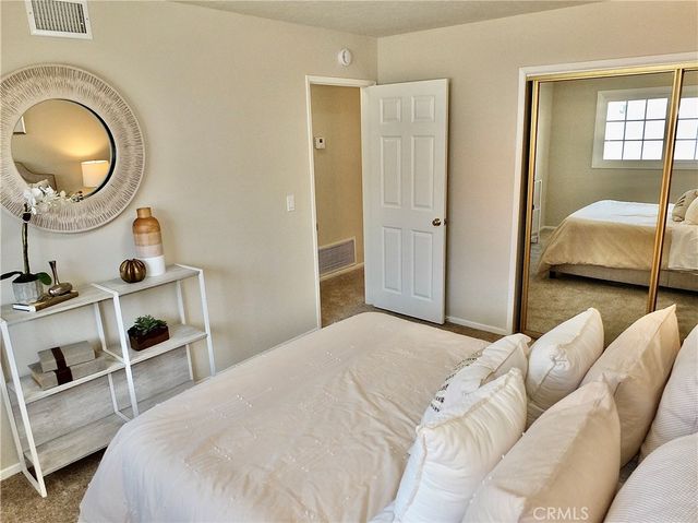 3671 Toland, Los Alamitos, CA 90720