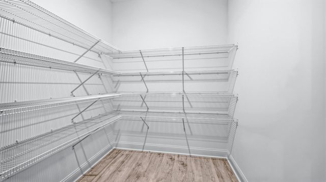 4901 Hyde Park Drive, Valparaiso, IN 46383