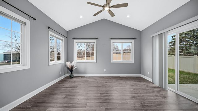 4901 Hyde Park Drive, Valparaiso, IN 46383