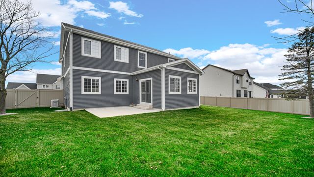 4901 Hyde Park Drive, Valparaiso, IN 46383