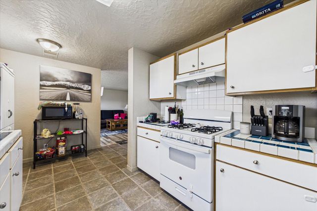 335 C Street, Fields Landing, CA 95537